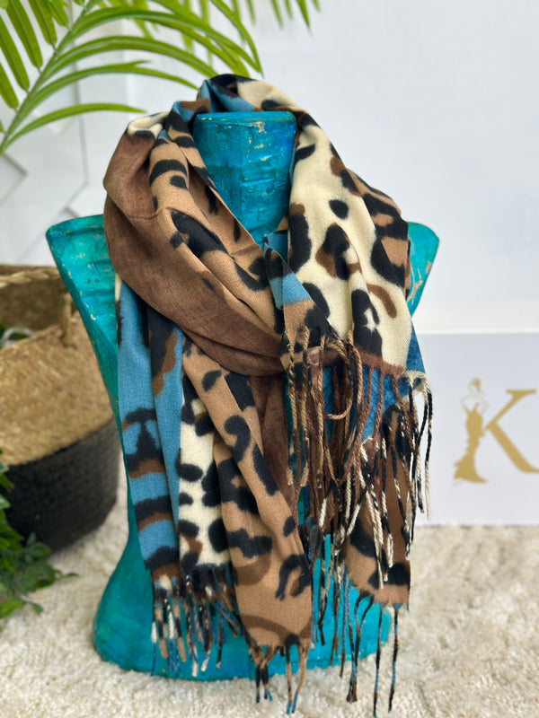 Kim Scarf