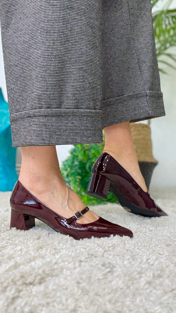 Unisa Cybil Heel