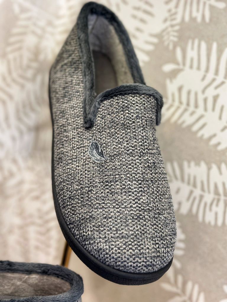 Gent’s GRIS Slippers