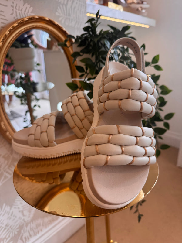 Arena Sandal