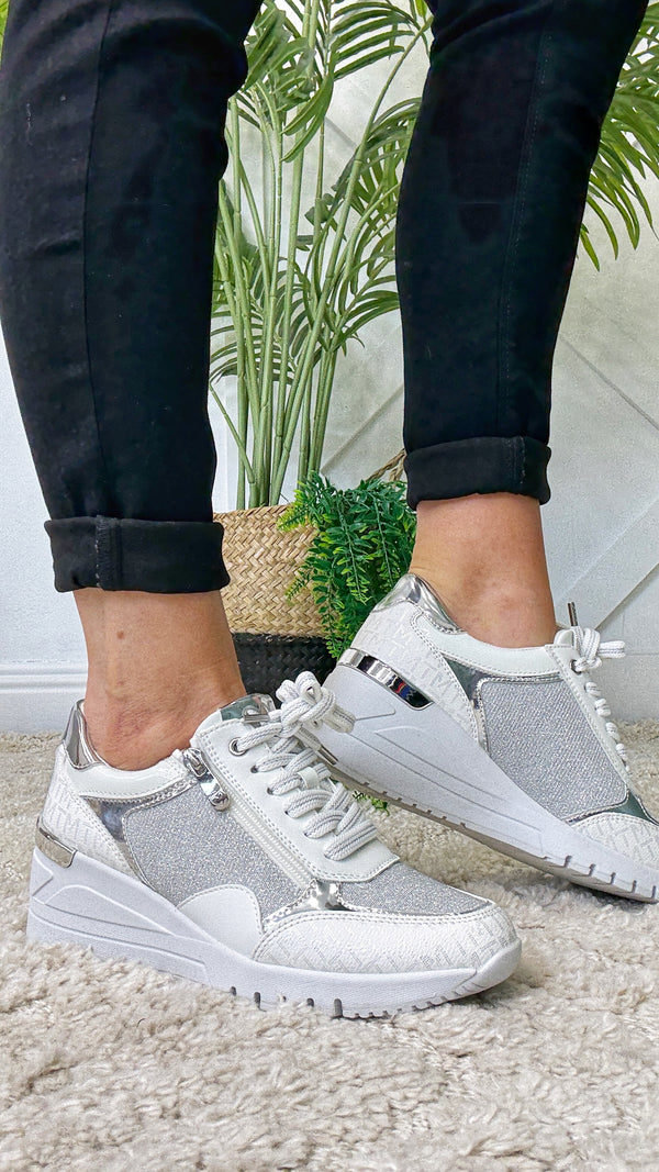 Mabel Wedge Trainer