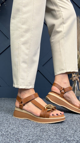 Fiona Sandal