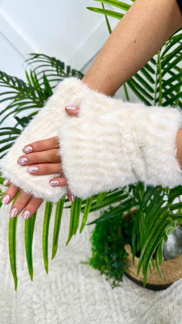 Marie Fingerless Gloves