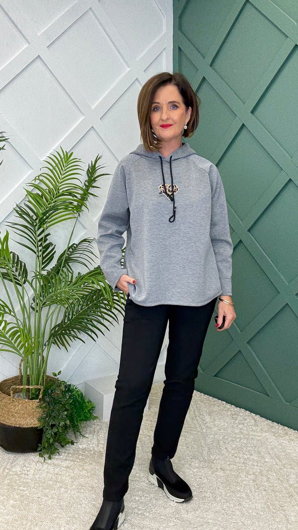 Lizza Hood
